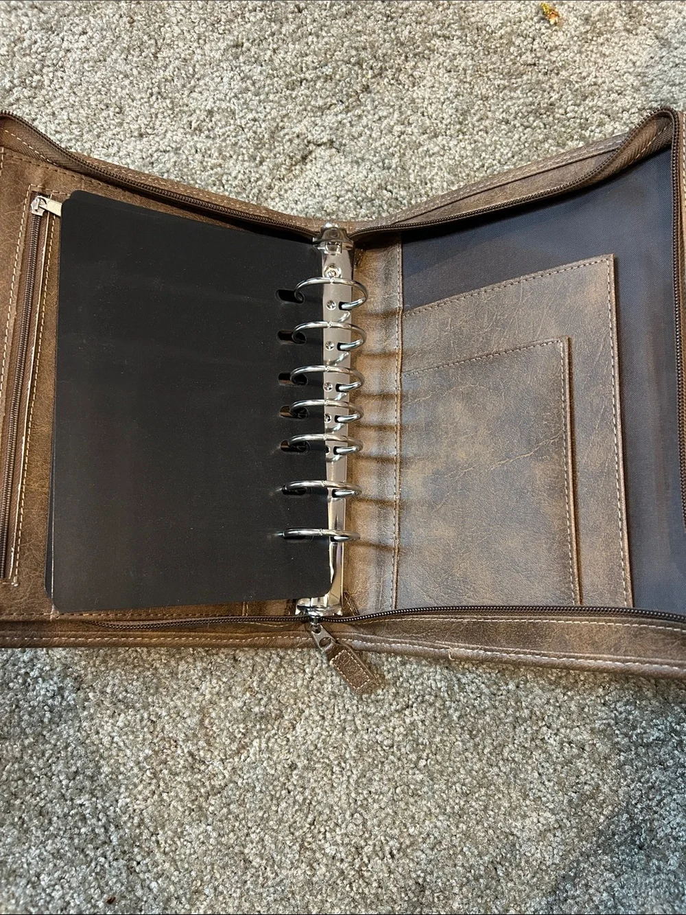 Franklin Covey Brown Simulated Leather Zippered Men’s Portfolio